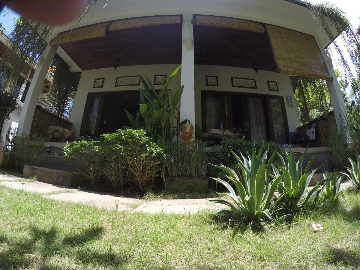 Rumah Made Amed Exterior foto